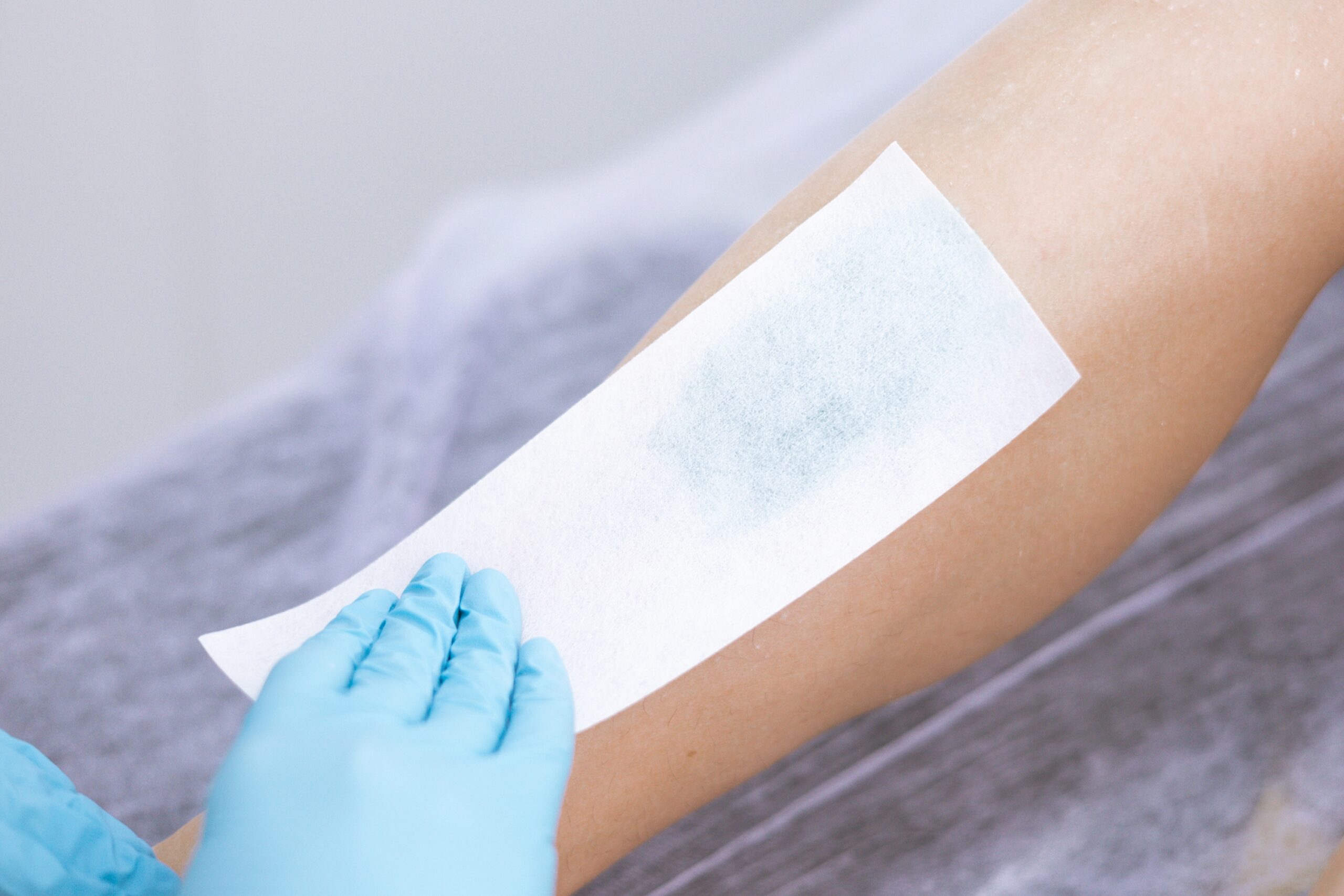 leg-waxing-2023-11-27-05-04-35-utc